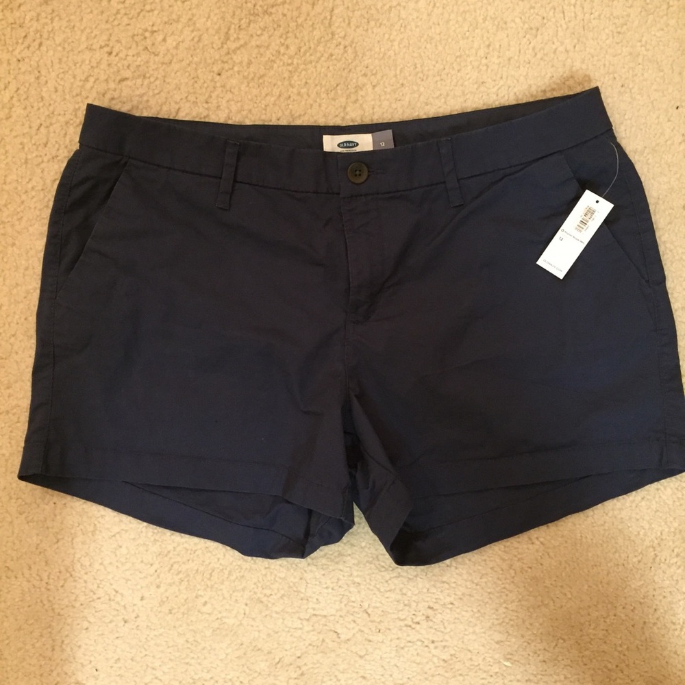Old Navy size 12 navy shorts NWT